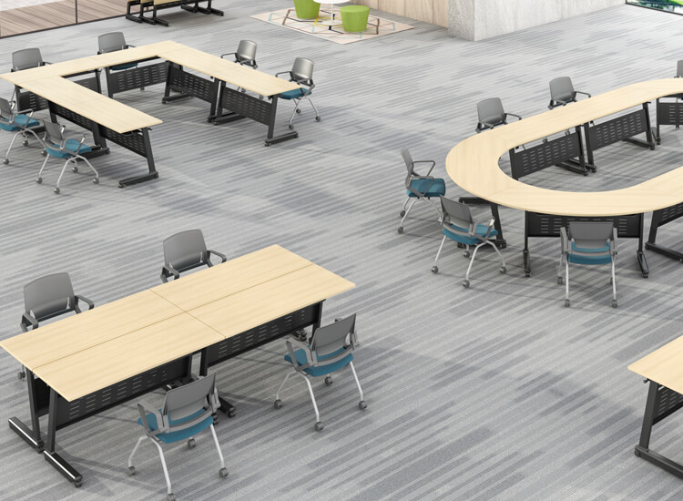 En este espacio de aprendizaje, podemos proporcionar muchos tipos de mesas de estudio o aulas para estudiantes. 