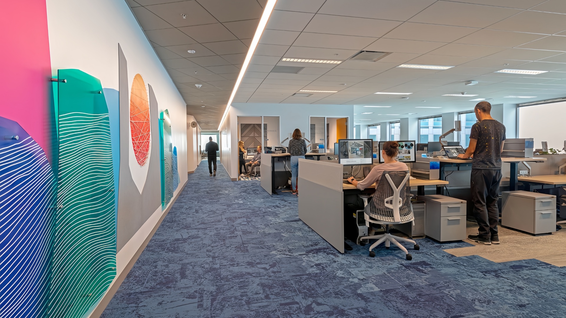 Diseños de oficinas inspiradores: espacios de trabajo creativos para la colaboración y la innovación