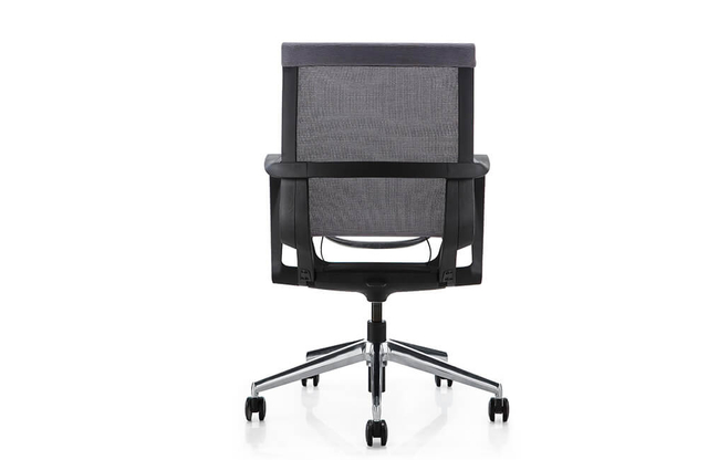 Silla de oficina con respaldo y asiento de malla