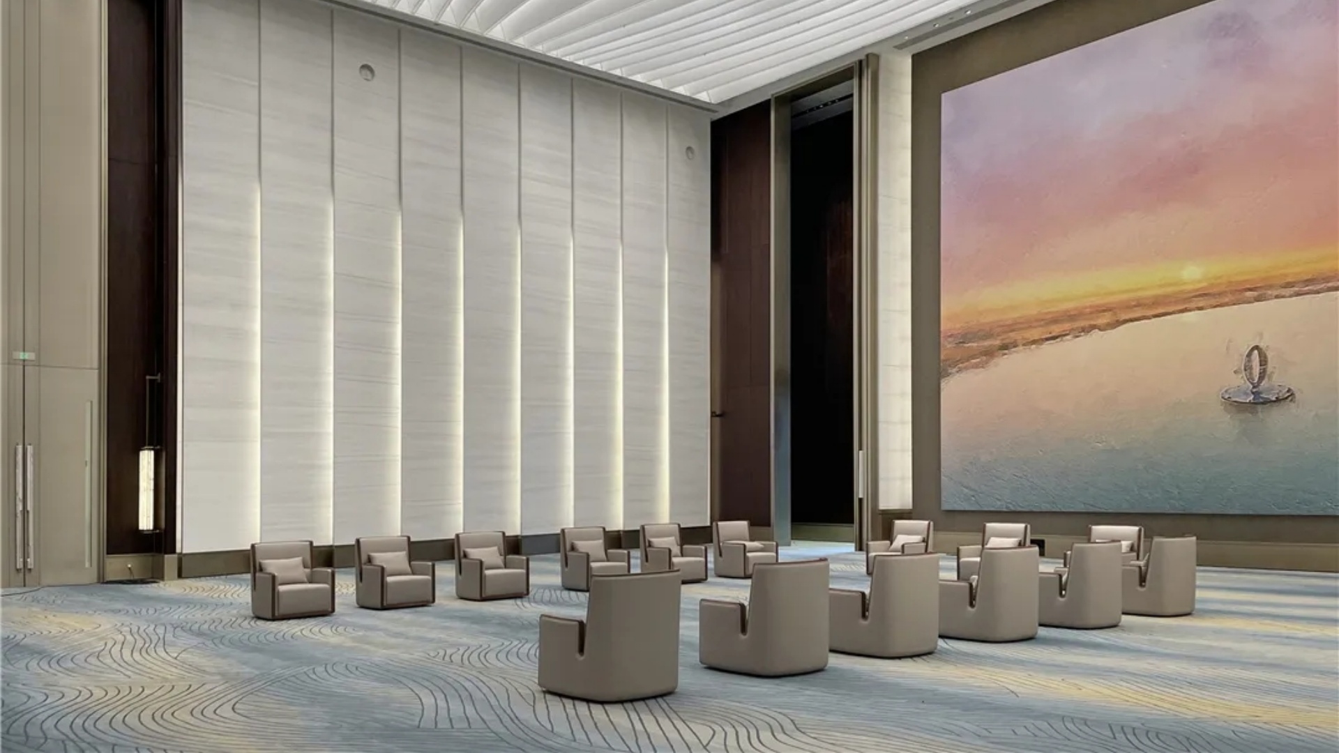 Mobiliario de oficina sal&oacute;n VIP