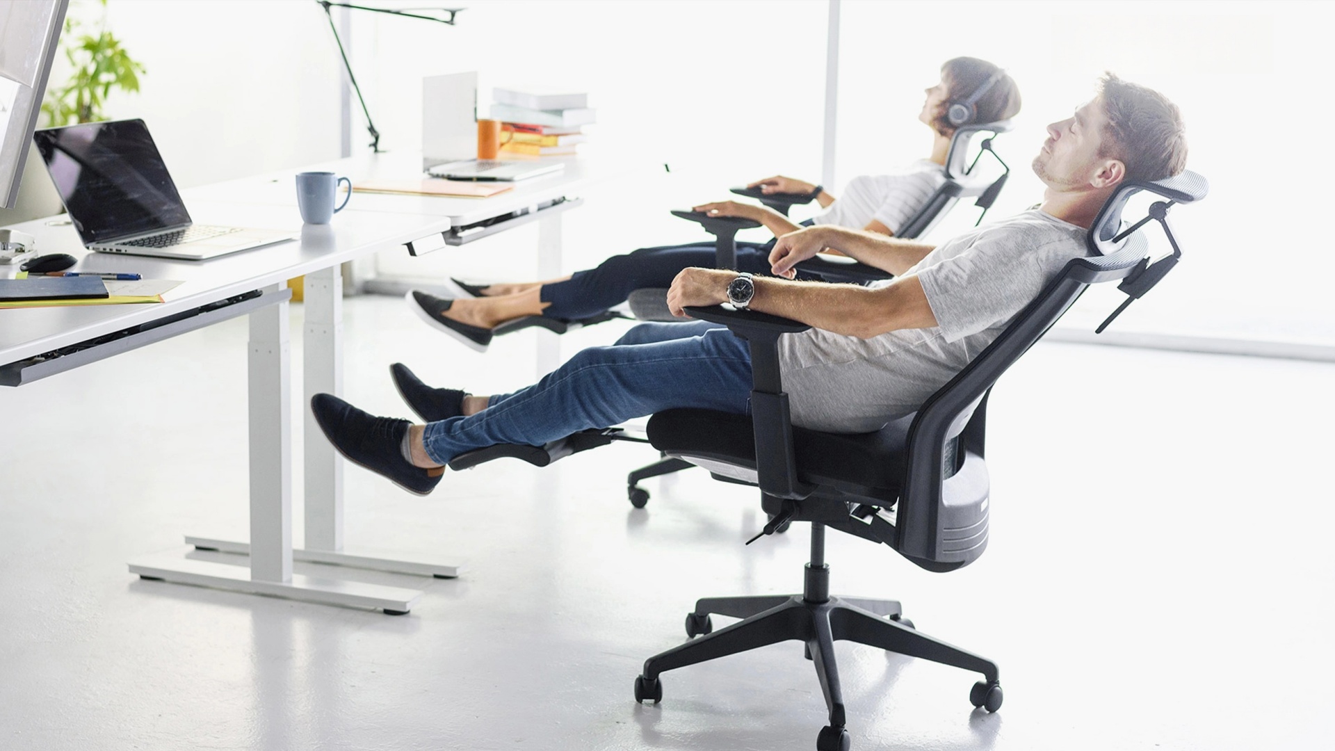 La mejor silla de oficina reclinable con reposapiés: mejores opciones, guía de compra y consejos ergonómicos
