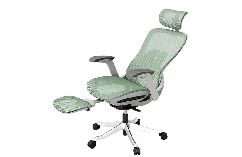 Silla alta de oficina ajustable con reposapi&eacute;s